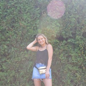 Meet your Posher, Bethany